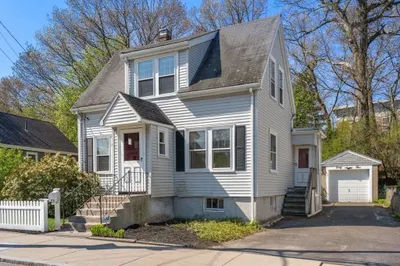 45 Edgemere Rd
