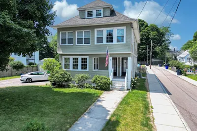 128 Willow St #1