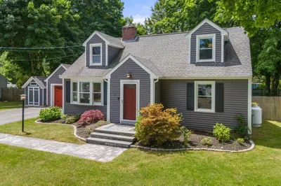 15 Johnson Ave