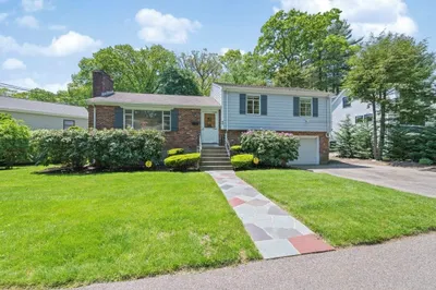 60 Audubon Dr