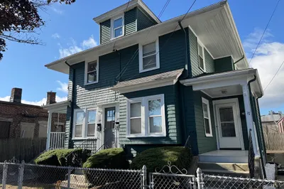 17-19 Pierce Street 1