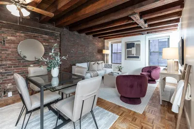 120 Commercial St #3-3