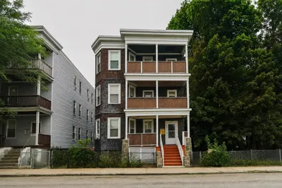29 Wildwood St 1