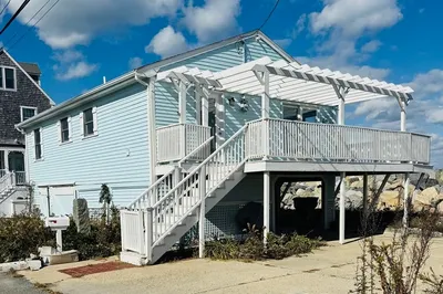 1122 Nantasket Ave
