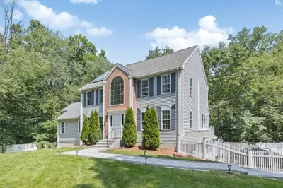 15 Hill Street