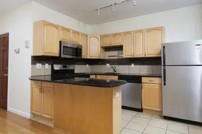 11 Bartlett Place #4 1