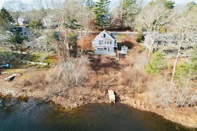 139 Lake Drive 1