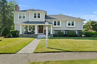 109 Harbor View Rd 1