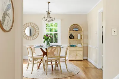 231 Moss Hill Rd 1