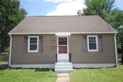 211 Breckwood Blvd