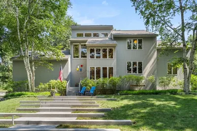79 Reservation Rd