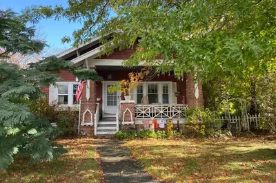 221 Summer St