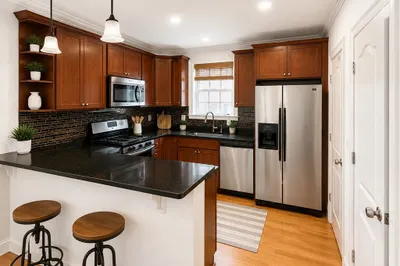 6 Forest St #2 1