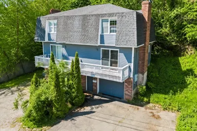 32 Spruce Street #32