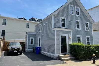 24 Jenkins Street