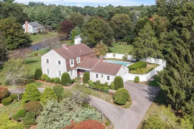 17 Rose Glen Dr