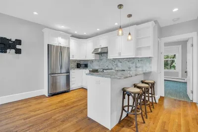 24 Upton St #3