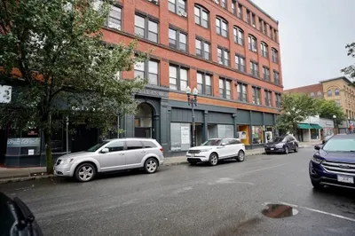 111 Munroe St 1