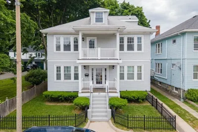 29 Minot St #2 1