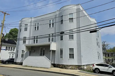 115 Mechanic St #101