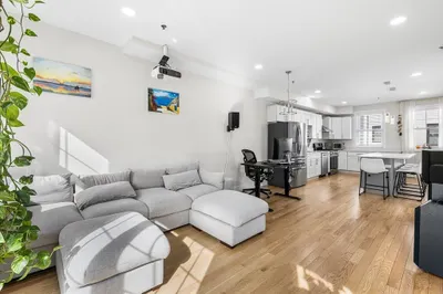 188 Quincy Ave #A1 1