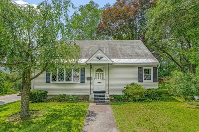 44 Homestead Rd