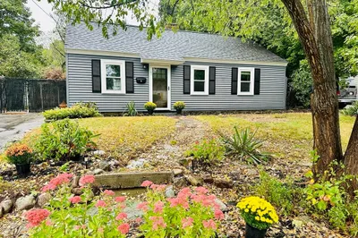 96 Ralph Mann Dr 1