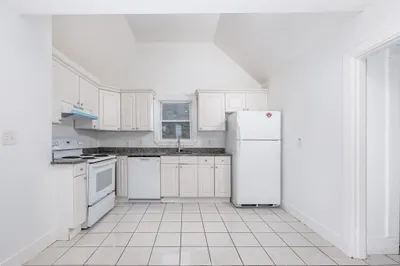 35-37 Calhoun Ave #3 1