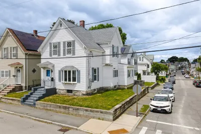 35 C St 1