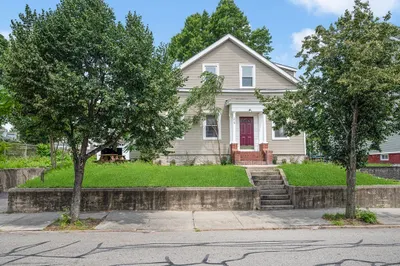 219 Public St