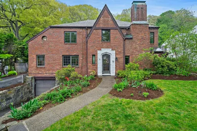 72 Beverly Road 1