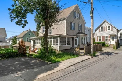 7 Clinton Place