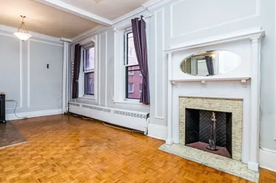 21 Beacon St #4Q