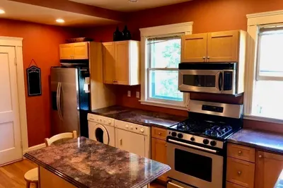 8 Linden Ct #3