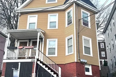 211 Summer St
