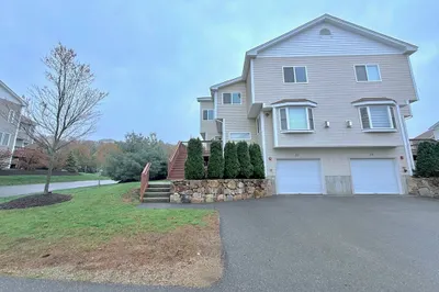 33 John Hancock Dr #33