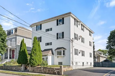 14 W Water St #1 1