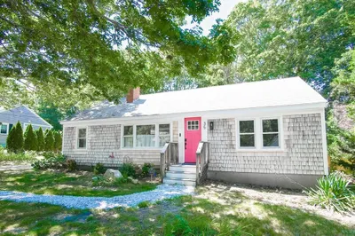 35 Mariner Rd