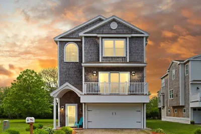 6 Coulson Pratt Dr 1