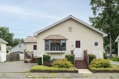 98 Winthrop Ave 1