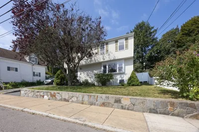 105 Orange St 1