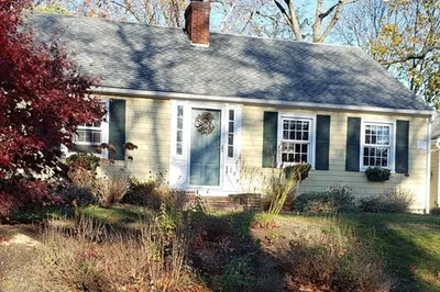 7 Upper River Rd