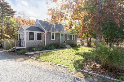1093 Millstone Rd