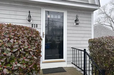 810 Wilbur Ave #2