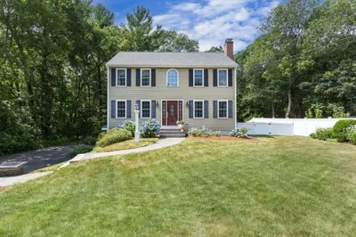 23 Indian Lane