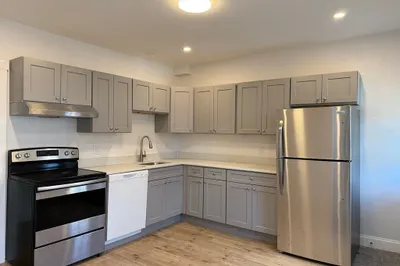 159 Crescent St #1