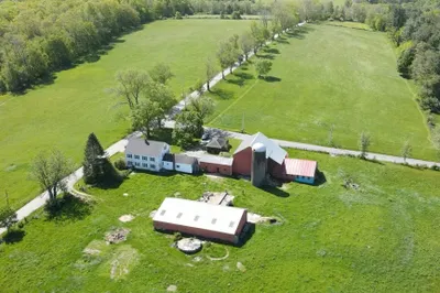 75 Marsh Rd