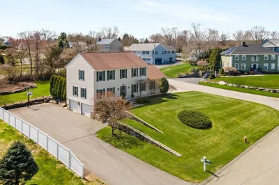 75 Broad Cove St 1