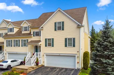 193 Elm Street #516 1
