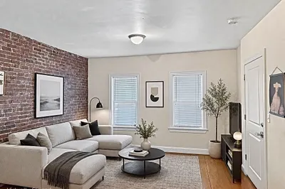 8 Bremen Street #1